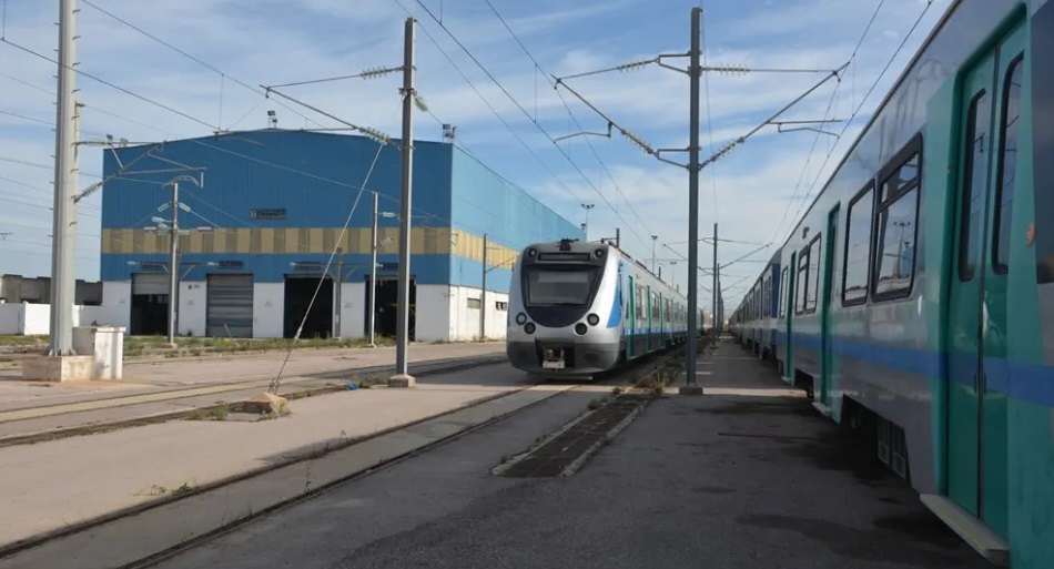 توقّف سير القطارات على خط أحواز الساحل..الاسباب؟